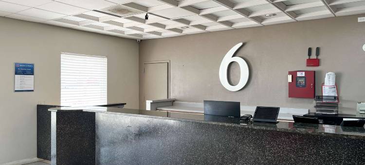 Motel 6 新港里奇，FL(Motel 6 New Port Richey, FL)图片