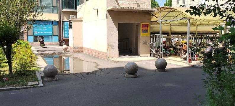 冰雨蓝嫣公寓(北西六路分店)图片