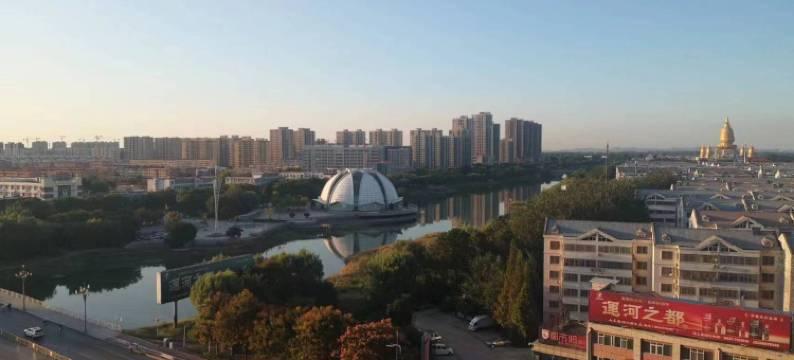 雅居观景整套大床房公寓(圣泽大街分店)图片