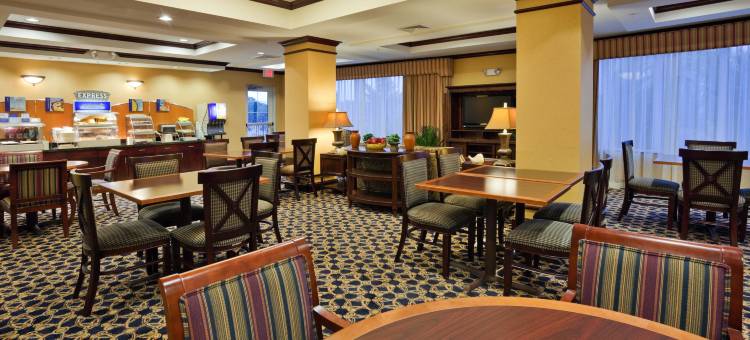 智选假日套房酒店多森北(Holiday Inn Express & Suites Dothan North)图片