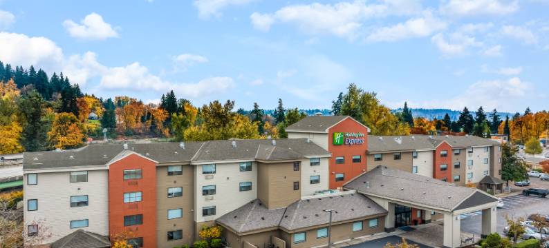 波特兰西南 - 克拉克马斯区智选假日酒店(Holiday Inn Express PORTLAND SE - CLACKAMAS AREA by IHG)图片