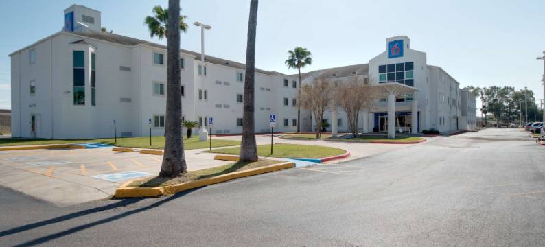 德克萨斯布朗斯维尔 6 号汽车旅馆(Motel 6 Brownsville, TX)图片