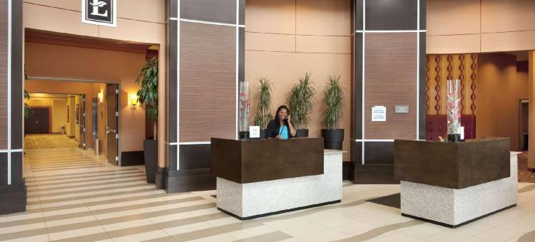 亚特兰大肯纳瑟城镇中心希尔顿安泊酒店(Embassy Suites by Hilton Atlanta Kennesaw Town Center)图片