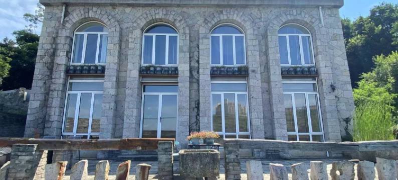 背山面海清静私墅邀上亲朋亦游亦乐度假别墅(高双线分店)图片