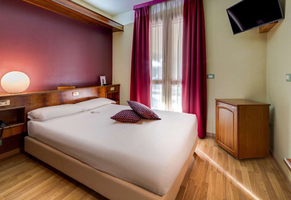 La Villa, Sure Hotel Collection by Best WesternHotel Overview