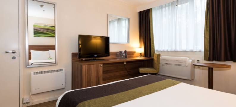 温莎斯劳假日酒店(Holiday Inn SLOUGH - WINDSOR by IHG)图片