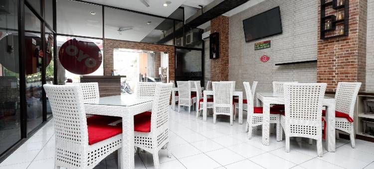 OYO 1251 8号公寓(Super OYO 1251 Residence 8)图片