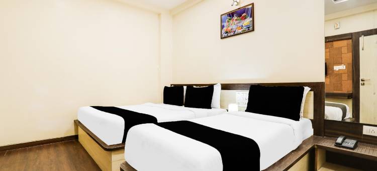 Hotel O Palkhi Road Near Sai Baba Temple Formerly Netra Sai图片