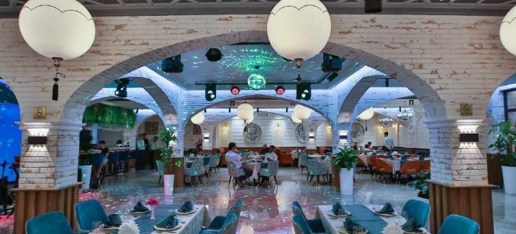 天堂广场豪华酒店(Paradise Plaza Luxury Hotel)图片