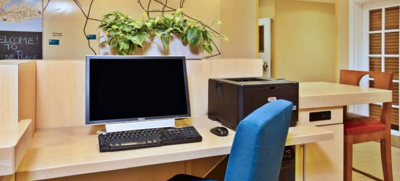 长岛共和机场／法明代尔万豪TownePlace酒店(TownePlace Suites Republic Airport Long Island/Farmingdale)图片