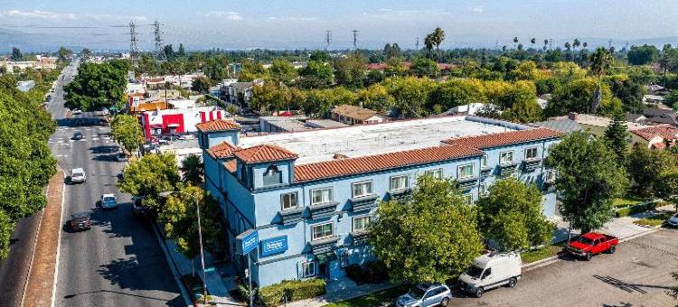 罗德威帕萨迪纳套房假日酒店(Rodeway Inn & Suites Pasadena)图片