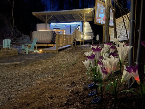 Luxe Mountain Camping with Theater, Hot Tub, Fire Pit & Hiking Trails