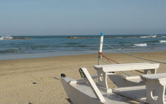 Beautiful and comfortable apartment near the sea Hotel Overview