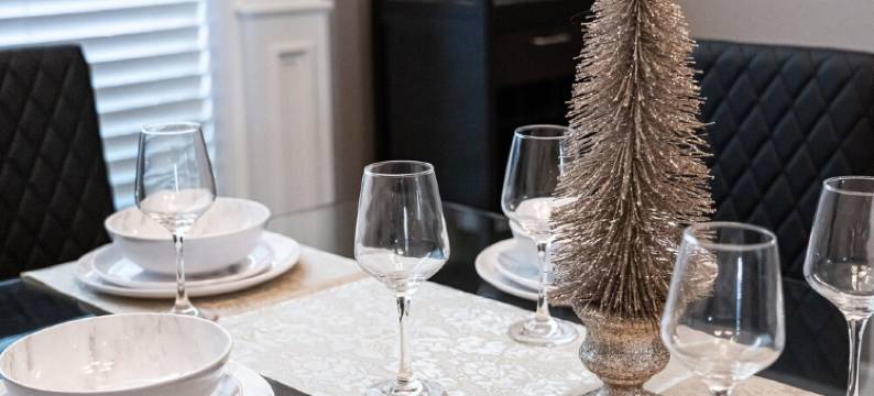 3BR/2BA Home w/ Jacuzzi and Kids Playground图片