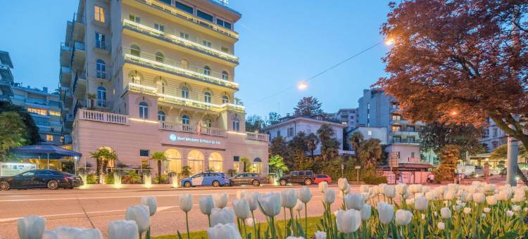 贝勒维贝斯特韦斯特酒店(Best Western Hotel Bellevue Au Lac)图片