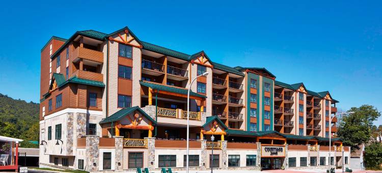 乔治湖万怡酒店(Courtyard Lake George)图片