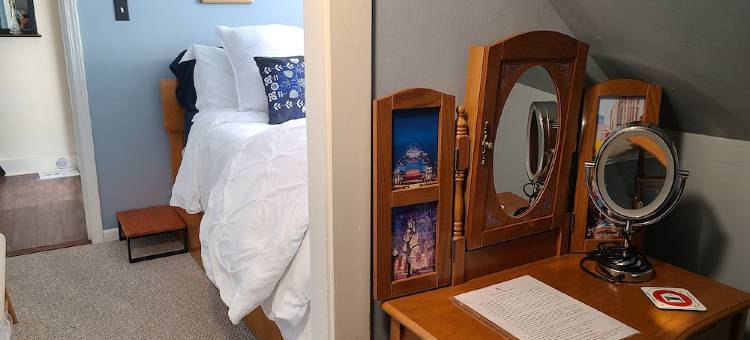 Cozy Comfy Clean 420 Compliant FREE Parking QUIET Neighborhood A GUEST FAVORITE!图片