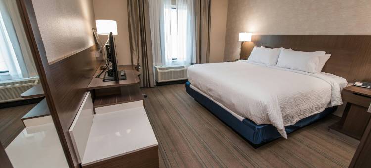 亨茨维尔万枫套房酒店(Fairfield Inn & Suites Huntsville)图片