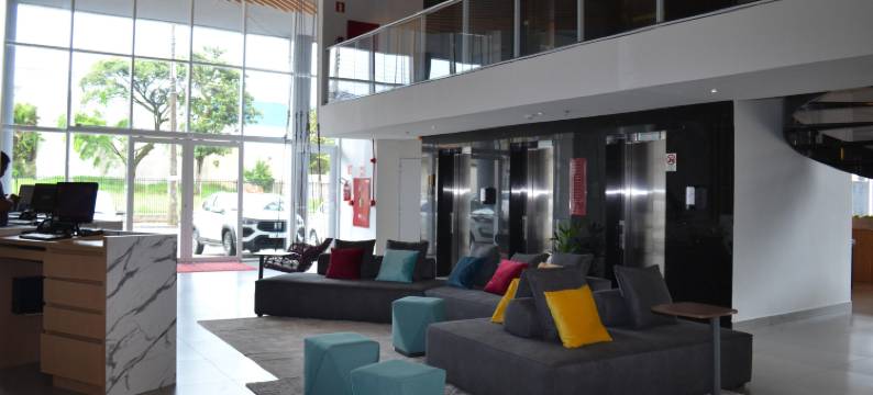 华美达安可蓬塔格罗萨(Ramada Encore by Wyndham Ponta Grossa)图片