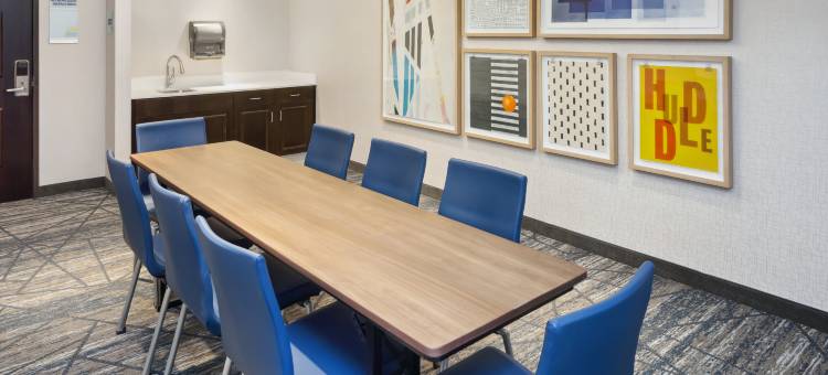 Holiday Inn Express & Suites PEKIN(皮奥里亚地区)(Holiday Inn Express & Suites Pekin (Peoria Area))图片