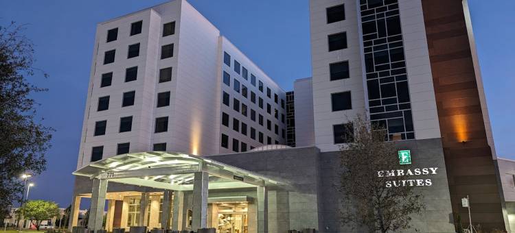 欧文拉斯科利纳斯希尔顿使馆套房酒店(Embassy Suites by Hilton Irving Las Colinas)图片