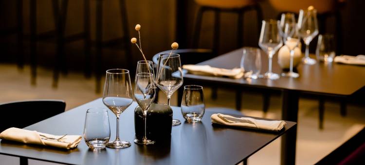 THE FLAG马贝拉艾斯塔波酒店 - 成人推荐(The Flag Hotel Marbella, Estepona Adult Recommended)图片