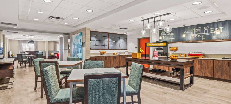 北哥伦布欢朋酒店(Hampton Inn Columbus-North)图片