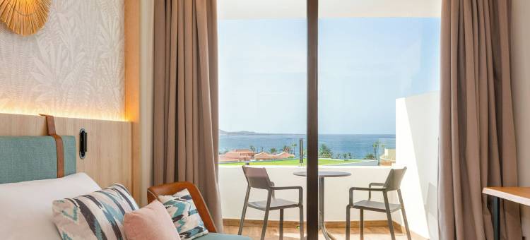 地中海宫殿酒店(Mediterranean Palace)图片