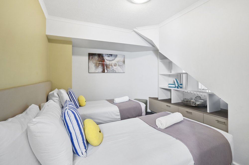 Lorne Beachfront Accommodation Hotel Overview