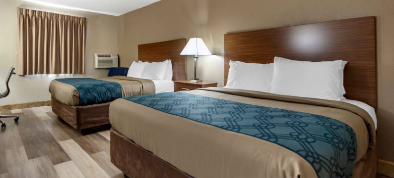 海斯 I-70 伊克诺旅馆(Econo Lodge Hays I-70)图片