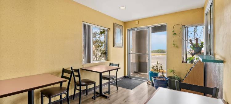 弗雷德里克斯堡伊克诺旅馆- 近 I-95 洲际公路(Econo Lodge Fredericksburg Near I-95)图片