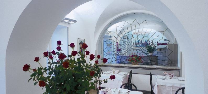 达尼奥隆戈玛雷酒店(Hotel Danio Lungomare)图片