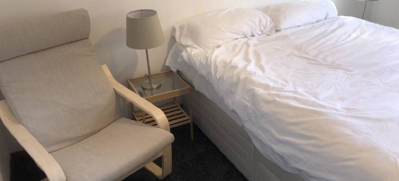 超级 2 居公寓 - 达尔基斯镇中心(New Super 2Bd Flat Near Dalkeith Town Centre)图片