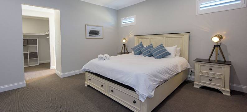 水边天堂(A Waterside Paradise - Geographe's Hidden Oasis)图片