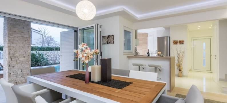 带游泳池的白玫瑰豪华别墅(Villa White Rose with Private Pool)图片