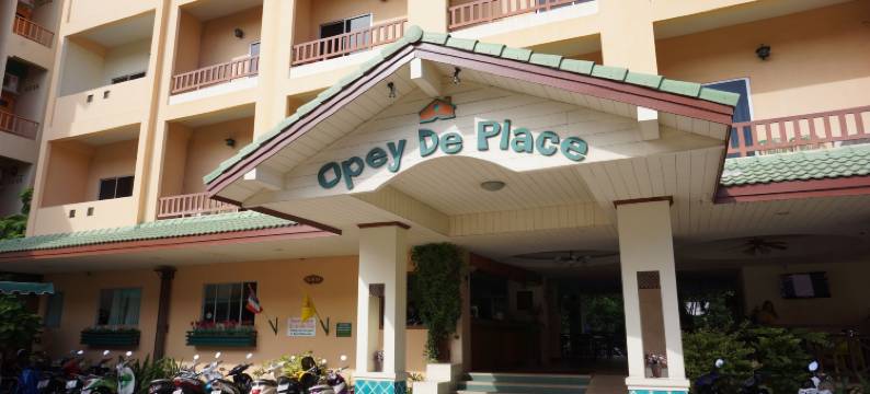 欧佩普莱斯芭堤雅酒店(Opey de Place)图片