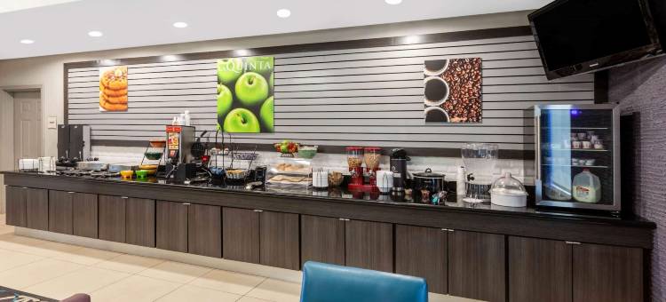 兰伯顿拉昆塔温德姆套房酒店(La Quinta Inn & Suites by Wyndham Lumberton)图片