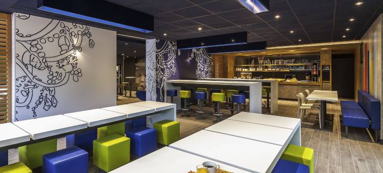 巴黎拉德芳斯库尔布瓦宜必思快捷1号酒店(Ibis Budget Courbevoie Paris la Défense 1)图片