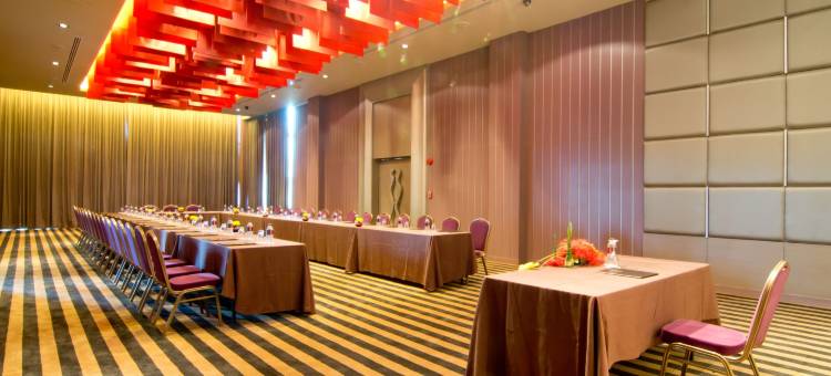 芭堤雅大道酒店(Way Hotel Pattaya)图片