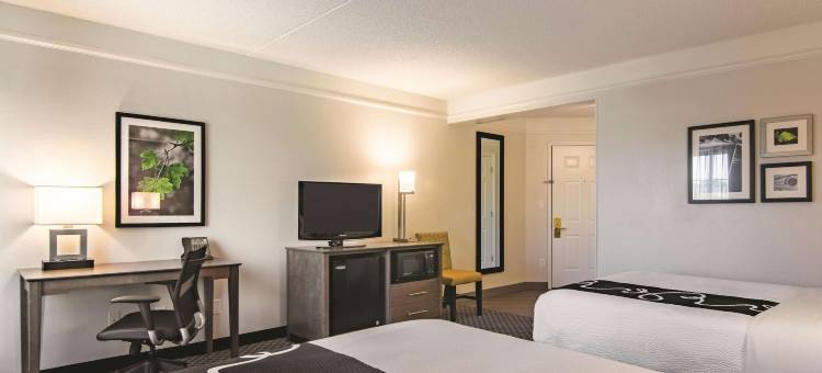 俄克拉荷马城诺曼拉昆塔温德姆套房酒店(La Quinta Inn & Suites by Wyndham Oklahoma City Norman)图片