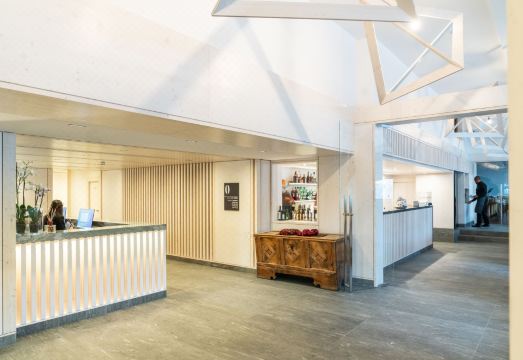 Residence AmbiezHotel Overview