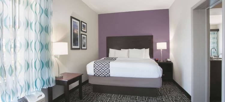 沃尔顿堡滩拉昆塔温德姆套房酒店(La Quinta Inn & Suites by Wyndham Fort Walton Beach)图片