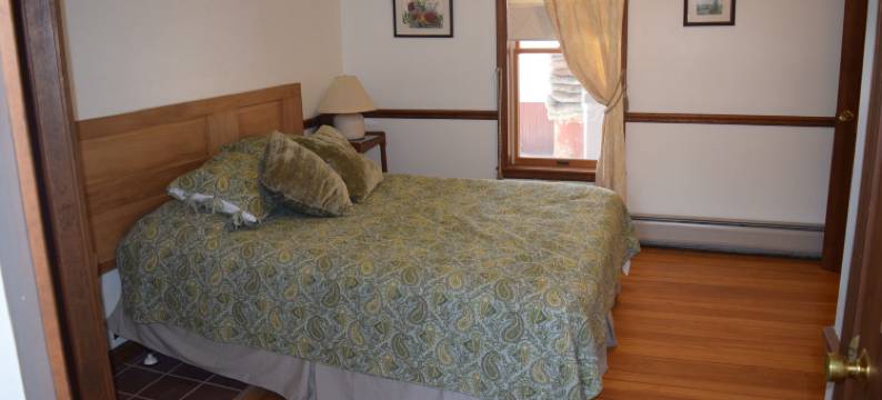 黑灯笼旅馆(Black Lantern Inn)图片