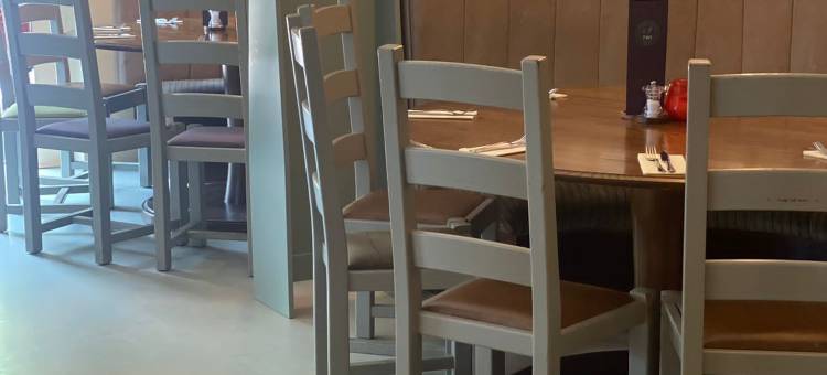 艾斯利普伍尔派克旅馆(The Woolpack Inn Islip)图片