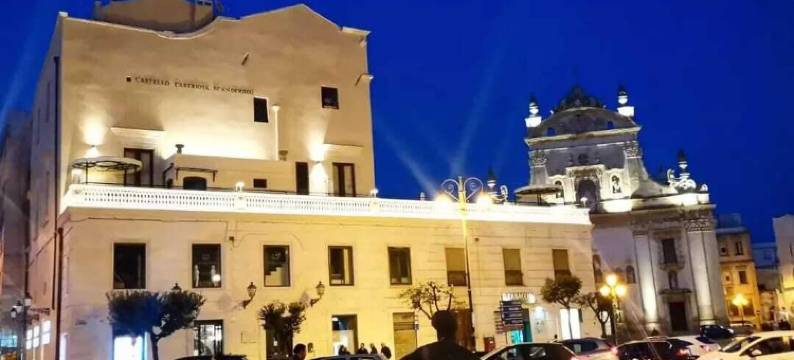 卡斯乔塔斯坎德培城堡住宿加早餐旅馆(Castello Castriota Scanderbeg)图片