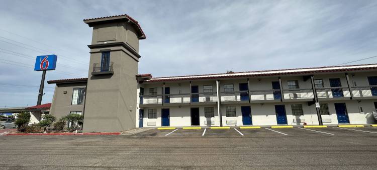 德克萨斯博蒙特 6 号汽车旅馆(Motel 6 Beaumont, TX)图片