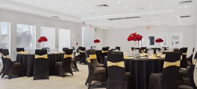 纽约肯尼迪机场希尔顿逸林酒店(DoubleTree by Hilton New York JFK Airport)图片