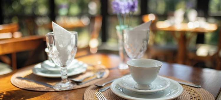 阿劳卡里亚旅馆(Araucária Lodge - 800 Metros do Capivari)图片