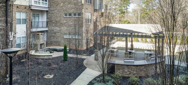 高档公寓靠近埃默里医院大学(Luxury Apartment Near Emory Hospital University)图片