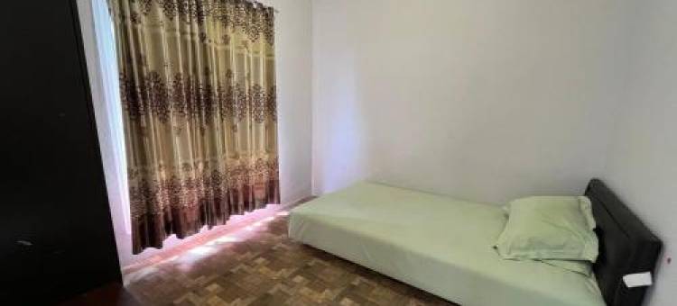 Spot on Homestay 格里亚苏纳蒂民宿(Spot on Homestay Griya Sunarti)图片